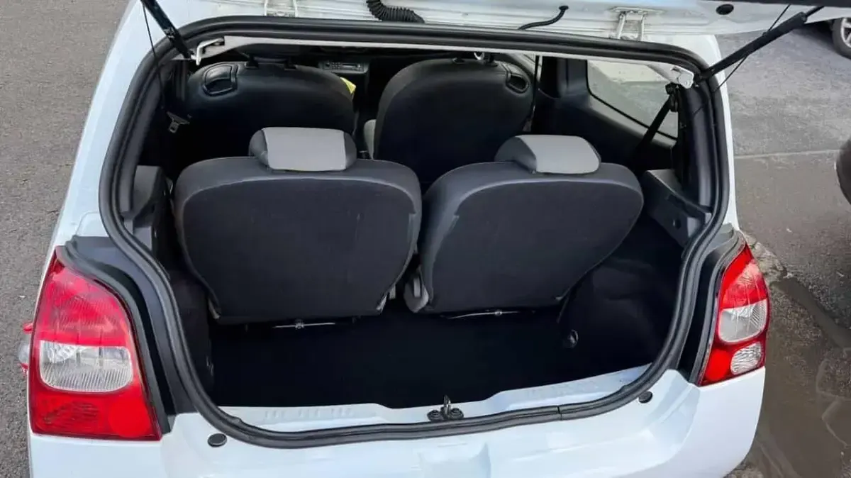 Gebraucht Renault Twingo 75 PS (55 kW) 2010 Weiß Kleinwagen