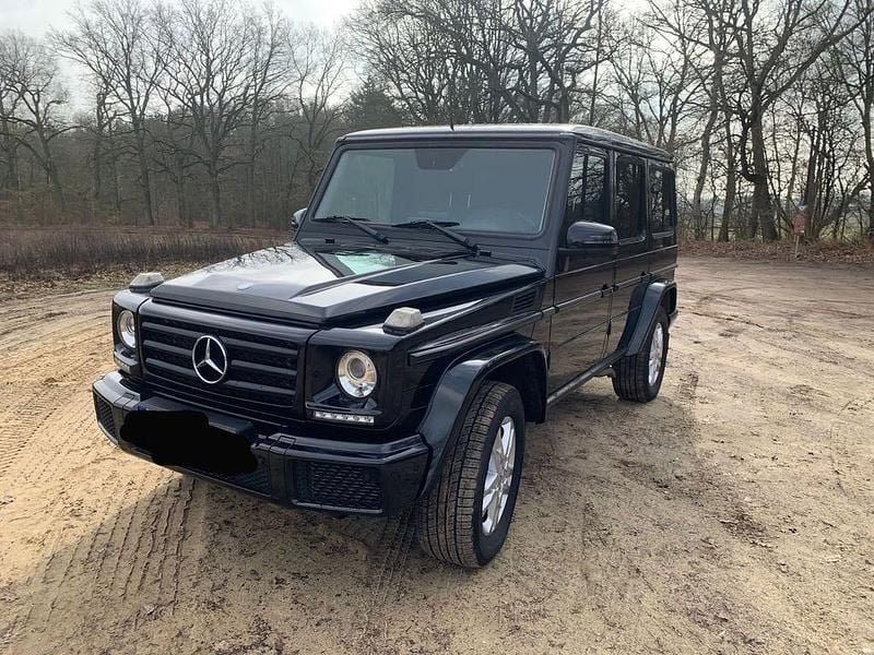 Schwarz Gebraucht 2017 Mercedes G350 SUV | 76.100 € (Fairer Preis) - Bild 1/4