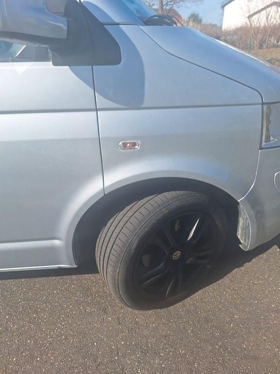 Gebraucht VW California Beach 131 PS (96 kW) 2009 Silber Van