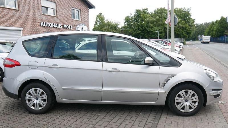 Gebraucht Ford S-MAX S 140 PS (102 kW) 2012 Grau Van / Kleinbus