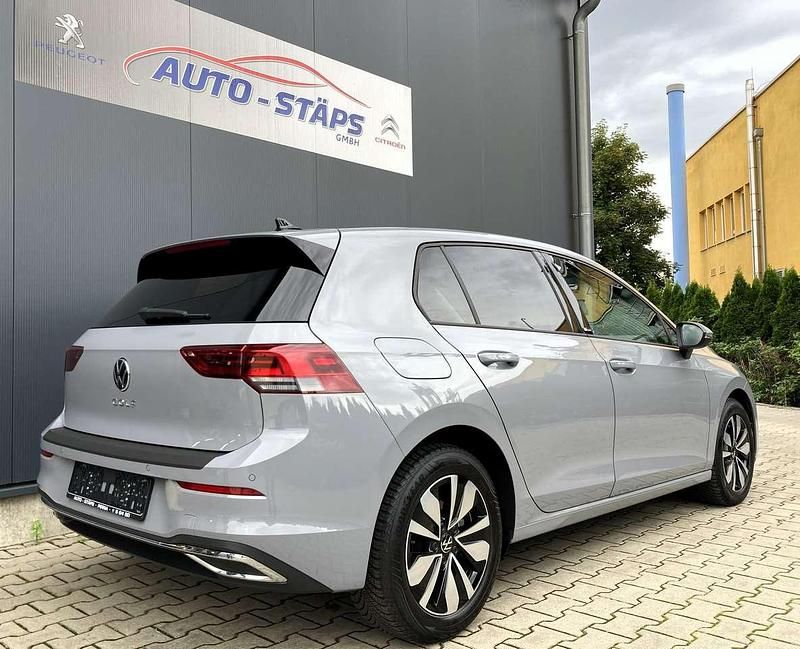 Gebraucht VW Golf VIII Move 150 PS (110 kW) 2023 Grau Kleinwagen