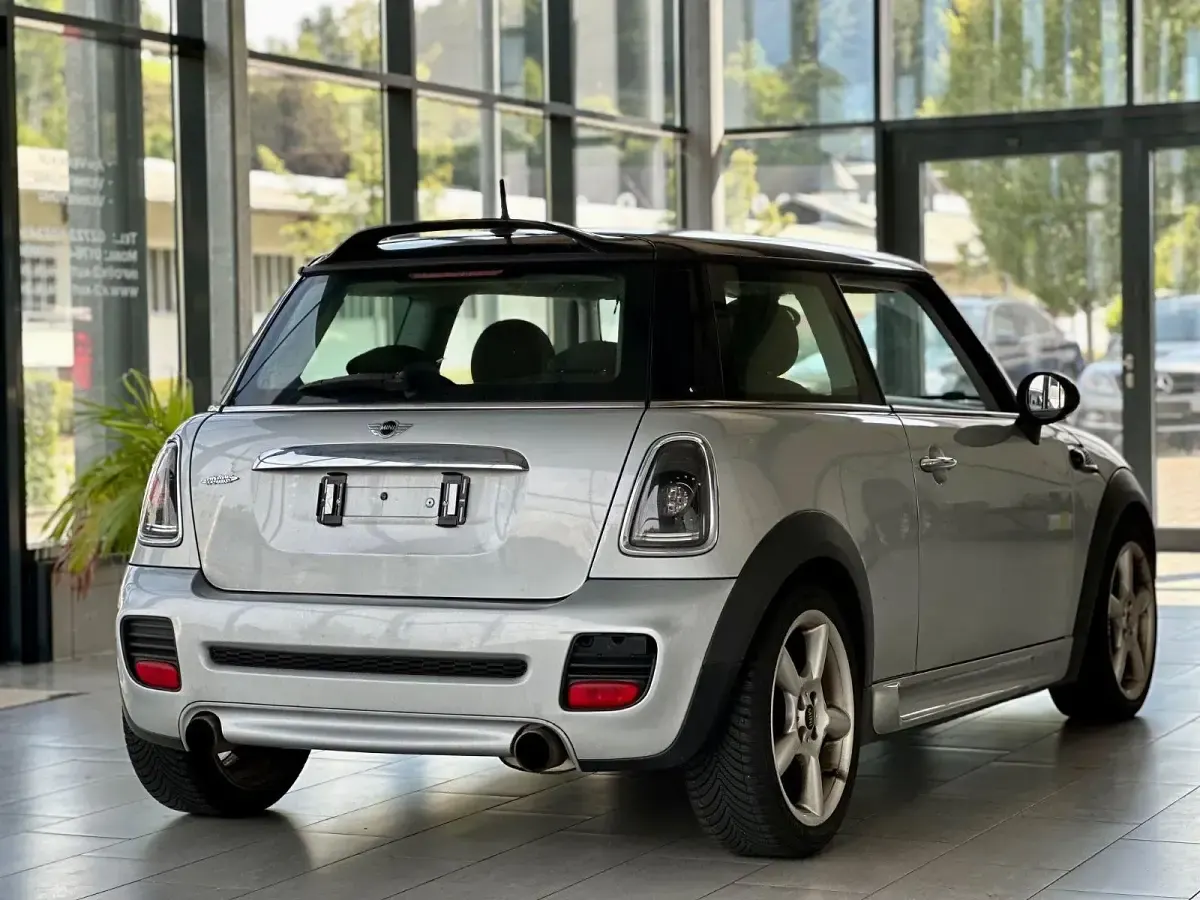 Gebraucht Mini John Cooper Works Coupé 120 PS (88 kW) 2006 Silber Coupé