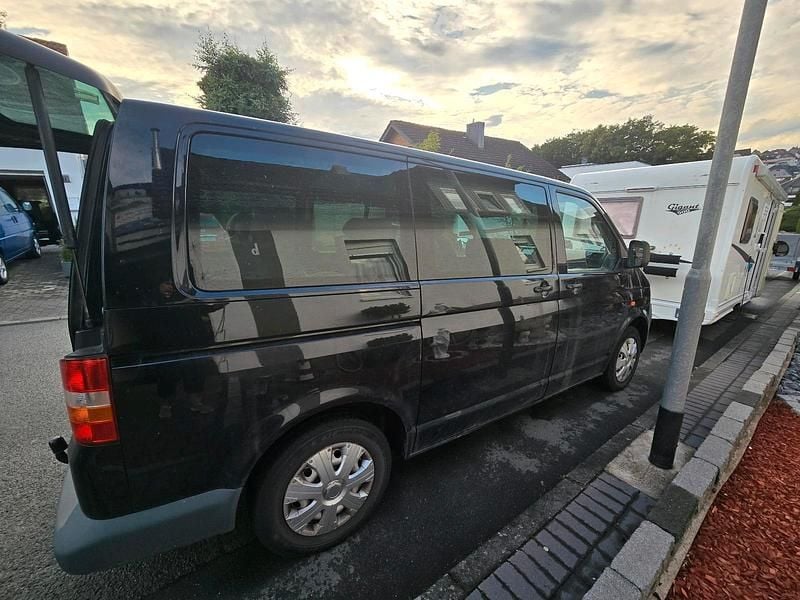 Schwarz Gebraucht 2007 VW T5 Startline Van | 4.999 € (Superpreis) - Bild 1/4