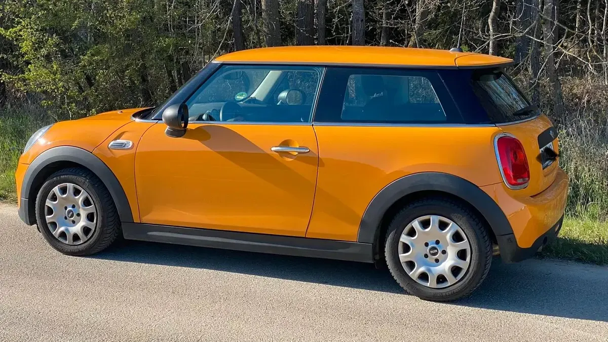 Gebraucht Mini One D 95 PS (69 kW) 2016 Orange Kleinwagen