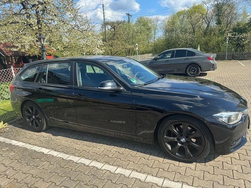 Second-hand BMW 320 Efficient Dynamics 163 CP (119 kW) 2016 Negru Break