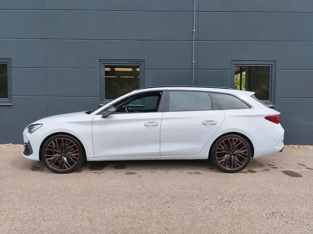 Gebraucht Cupra Leon VZ 310 PS (228 kW) 2023 Weiss Kombi