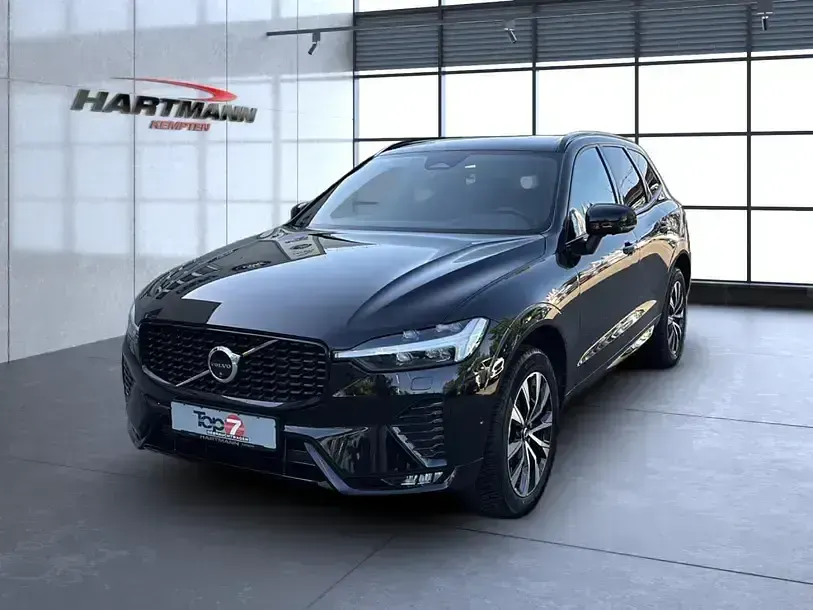 Gebraucht Volvo XC60 Plus 250 PS (183 kW) 2025 Onyx black (metallic) SUV