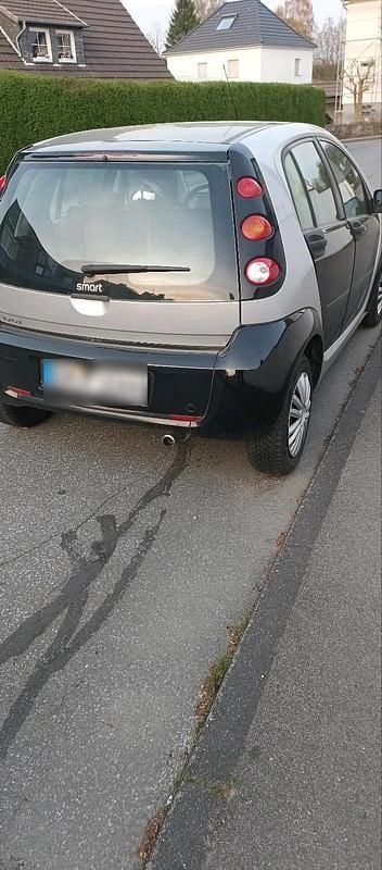 Second-hand Smart ForFour Pure 64 CP (47 kW) 2006 Negru Hatchback