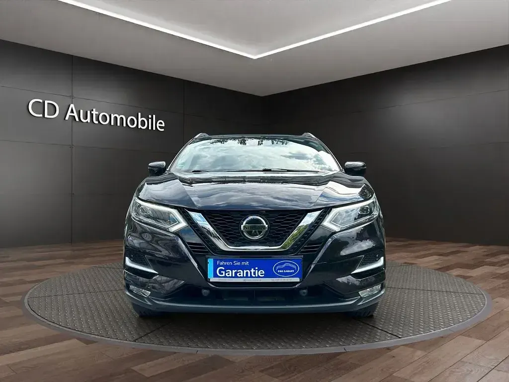 Gebraucht Nissan Qashqai 360º 159 PS (116 kW) 2019 Schwarz SUV