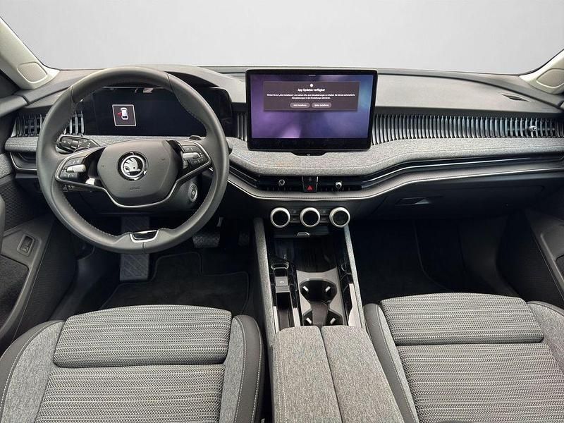 Gebraucht Skoda Superb Selection 150 PS (110 kW) 2024 Weiß Kombi