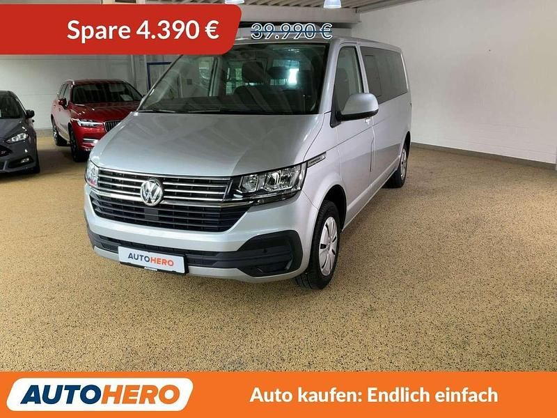 Reflexsilber Gebraucht 2021 VW Caravelle Comfortline Van / Kleinbus | 35.600 € (Guter Preis) - Bild 1/3