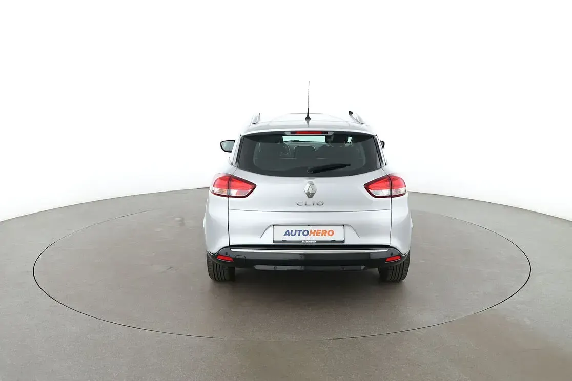 Gebraucht Renault Clio LIMITED 76 PS (55 kW) 2020 Silber Kombi