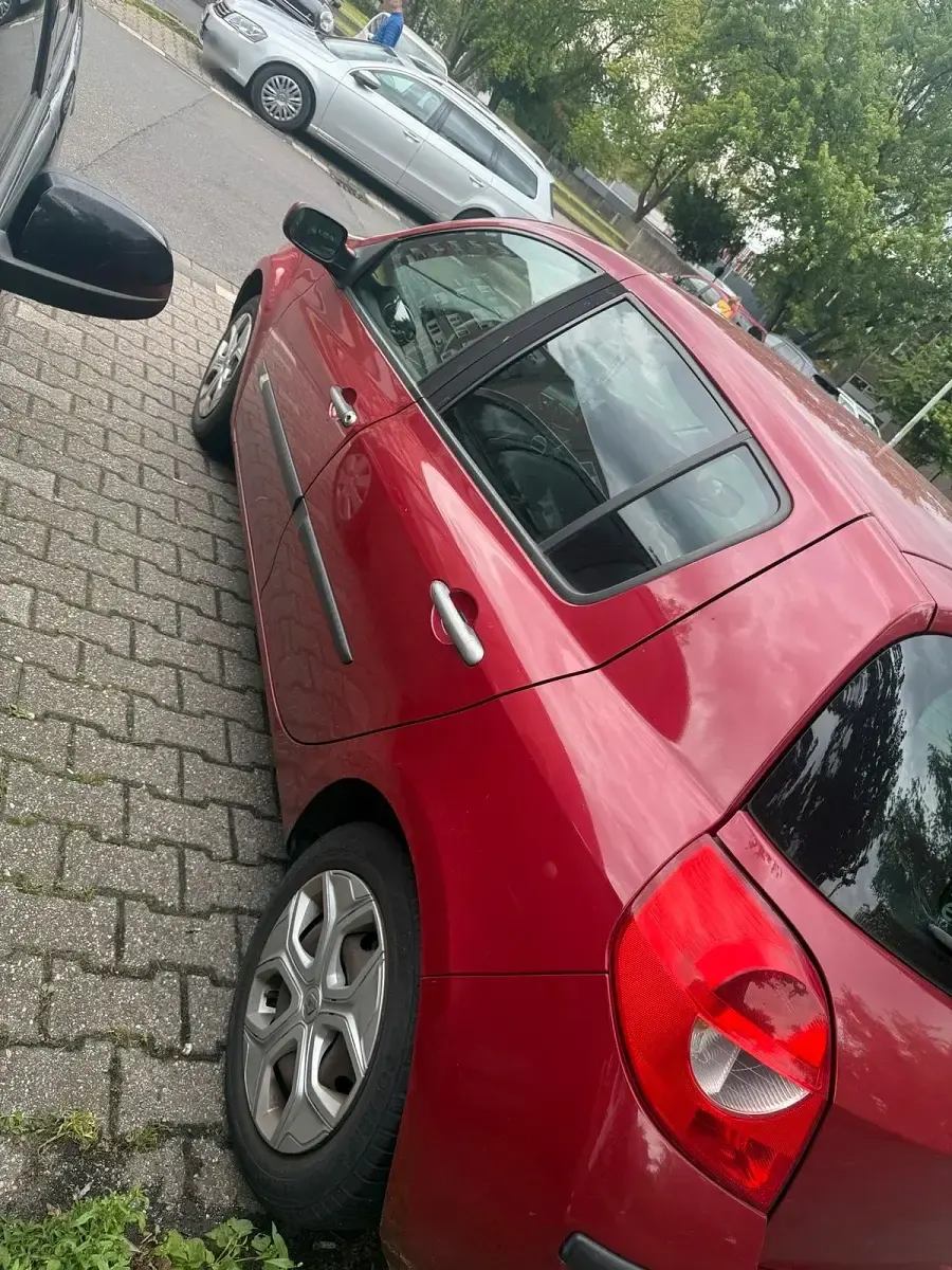 Gebraucht Renault Clio III 101 PS (74 kW) 2008 Rot Kleinwagen