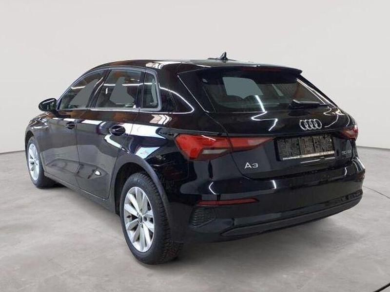 Second-hand Audi A3 Business 150 CP (110 kW) 2022 Negru Berlinǎ