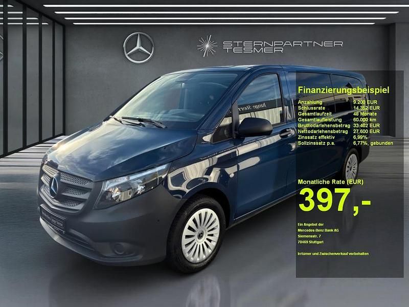 Blau Gebraucht 2023 Mercedes Vito Van / Kleinbus | 36.800 € (Teuer) - Bild 1/3