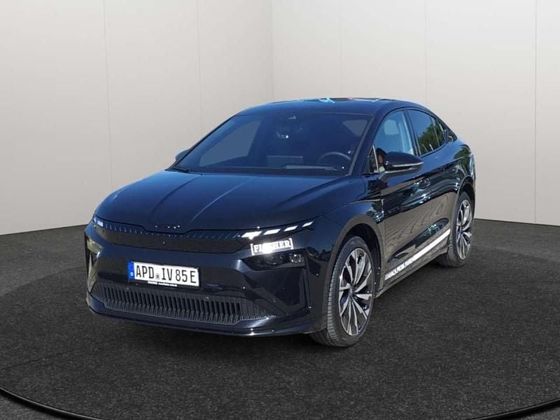 Schwarz Gebraucht 2025 Skoda Enyaq iV SportLine SUV | 49.922 € (Guter Preis) - Bild 1/4