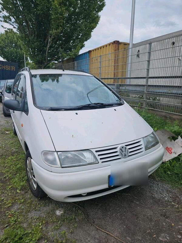 Weiß Gebraucht 1997 VW Sharan Van / Kleinbus | 3.500 € - Bild 1/4
