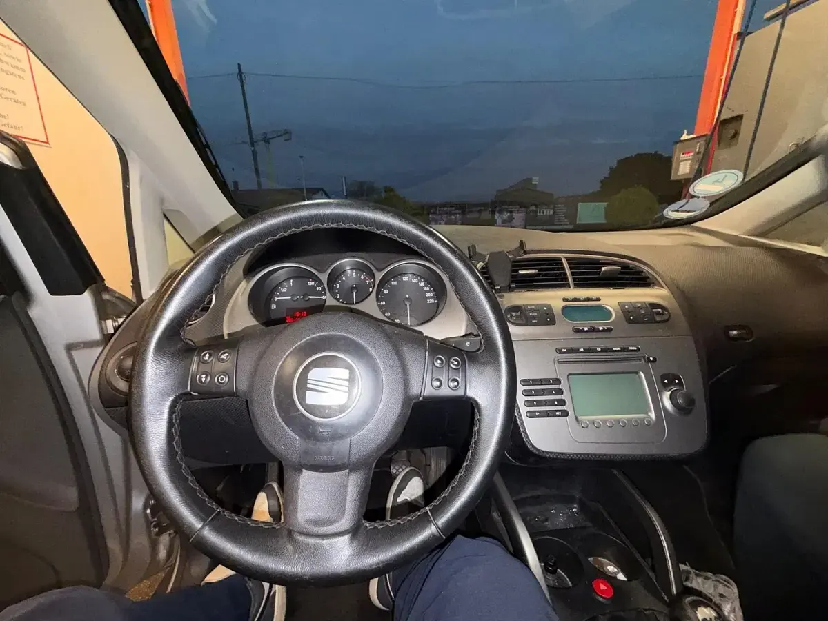Używany Seat Altea 102 KM (75 kW) 2004 Szary Minivan
