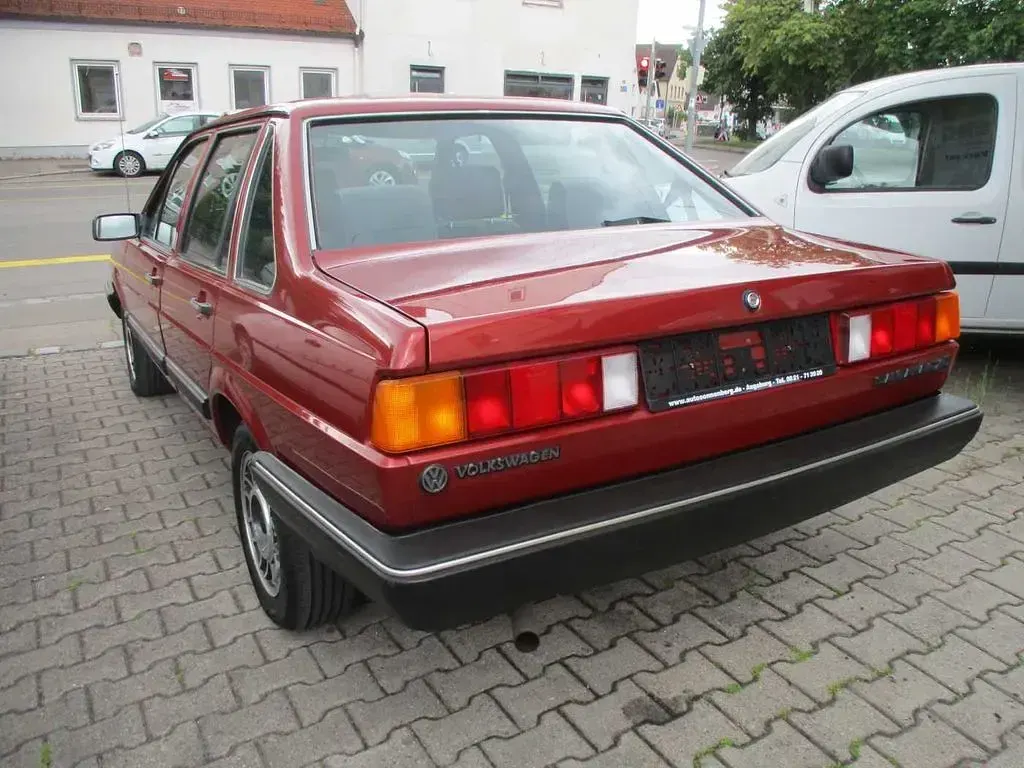 Gebraucht VW Santana 116 PS (85 kW) 1986 Tizianrot Limousine