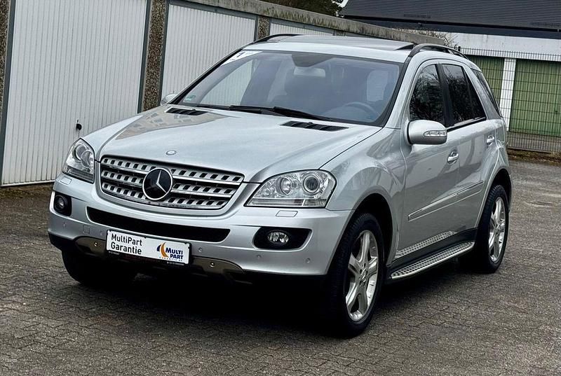 Gebraucht Mercedes ML320 224 PS (164 kW) 2007 Silber SUV