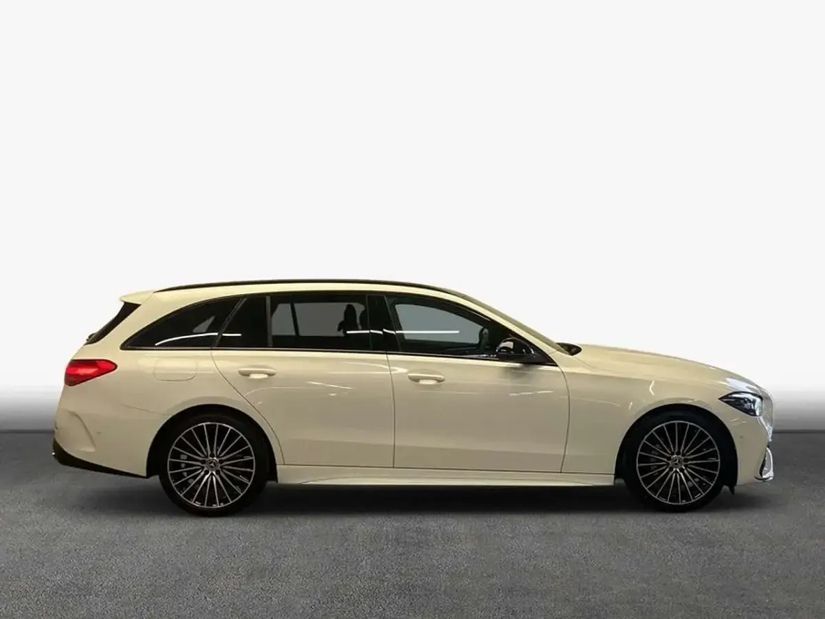 Gebraucht Mercedes C220 AMG 197 PS (144 kW) 2026 Polarweiß Kombi