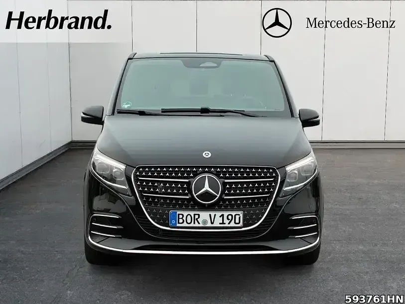 Gebraucht Mercedes V300 AMG 237 PS (174 kW) 2026 Schwarz Van / Kleinbus