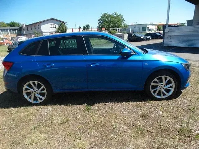 Gebraucht Skoda Scala Tour 150 PS (110 kW) 2023 Blau Kleinwagen