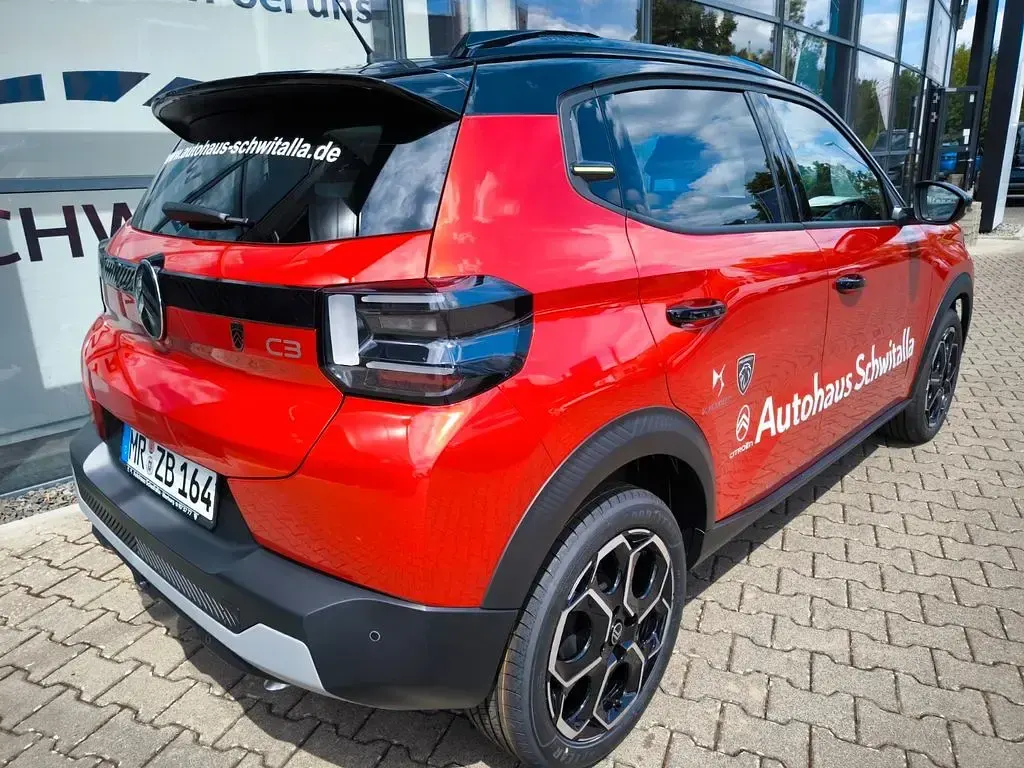 Neu Citroën C3 101 PS (74 kW) 2026 Rot SUV