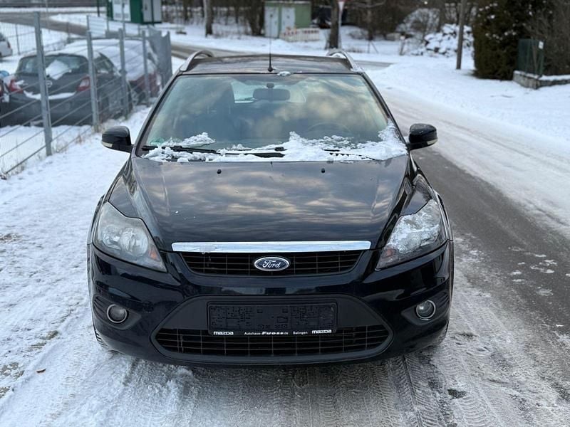 Gebraucht Ford Focus 109 PS (80 kW) 2010 Schwarz Kombi