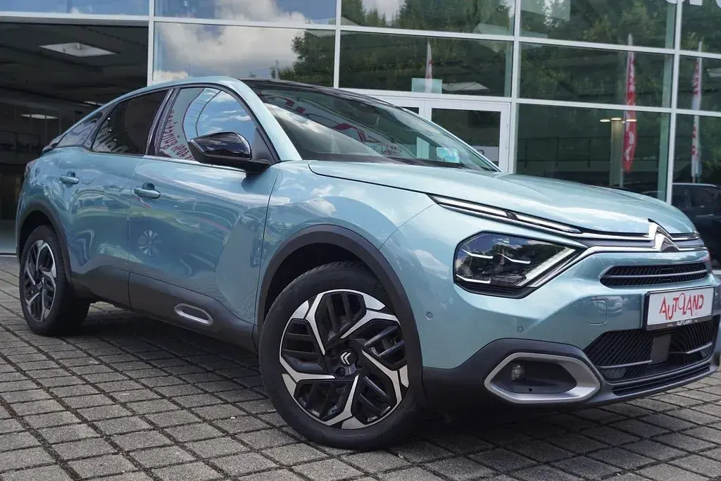 Gebraucht Citroën C4 131 PS (96 kW) 2024 Blau SUV