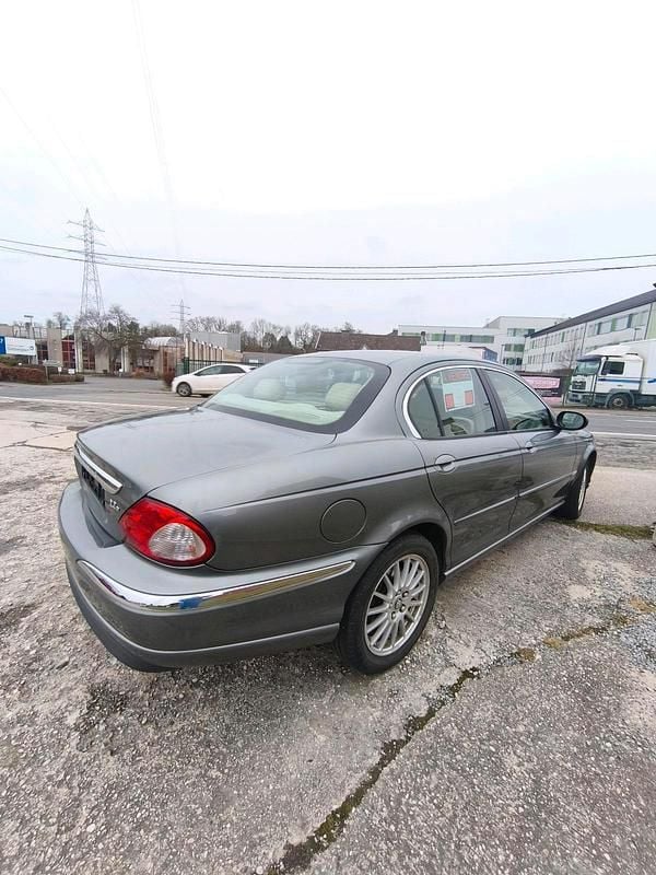 Gebraucht Jaguar X-type 150 PS (110 kW) 2006 Grau Limousine