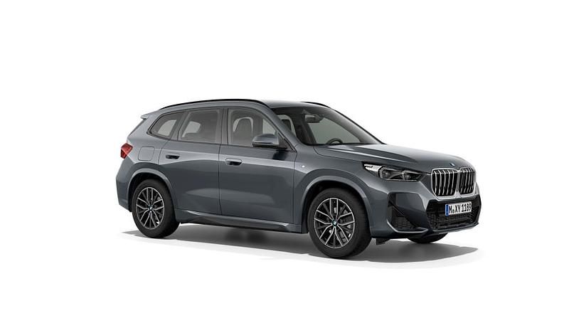 Grau Gebraucht 2024 BMW X1 Luxury Line SUV | 39.960 € (Fairer Preis) - Bild 1/1