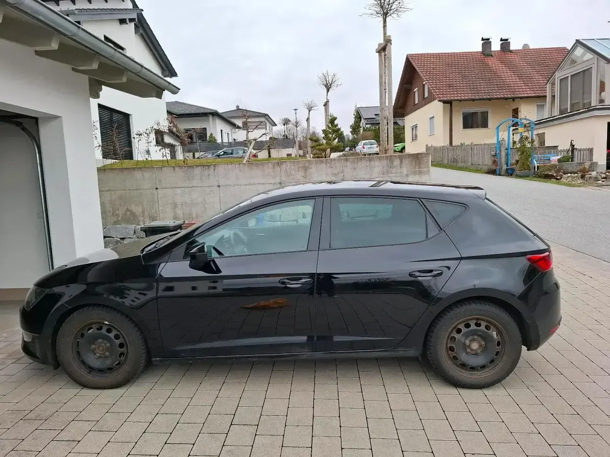 Gebraucht Seat Leon FR 186 PS (136 kW) 2015 Schwarz Limousine