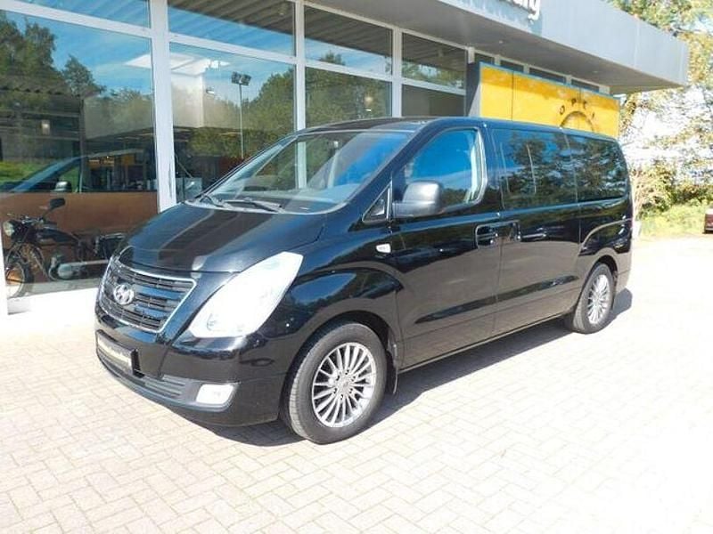 Schwarz Gebraucht 2014 Hyundai H-1 Van / Kleinbus | 13.350 € (Guter Preis) - Bild 1/4