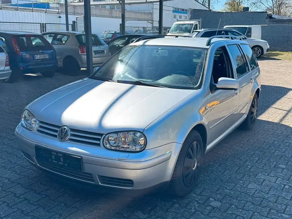 Gebraucht VW Golf IV Highline 102 PS (75 kW) 2002 Silber Kombi