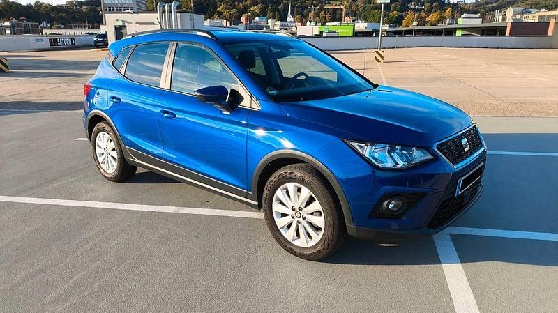 Blau Gebraucht 2021 Seat Arona Style SUV | 14.900 € (Superpreis) - Bild 1/4