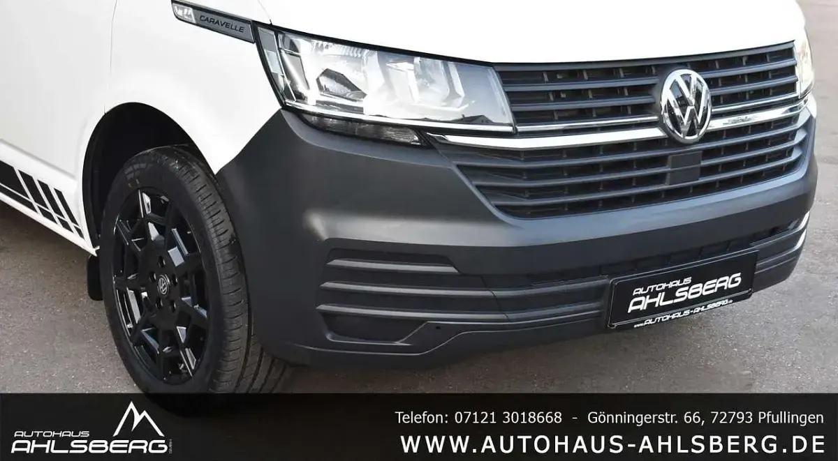 Gebraucht VW Caravelle Edition 110 PS (80 kW) 2022 Candyweiß Van