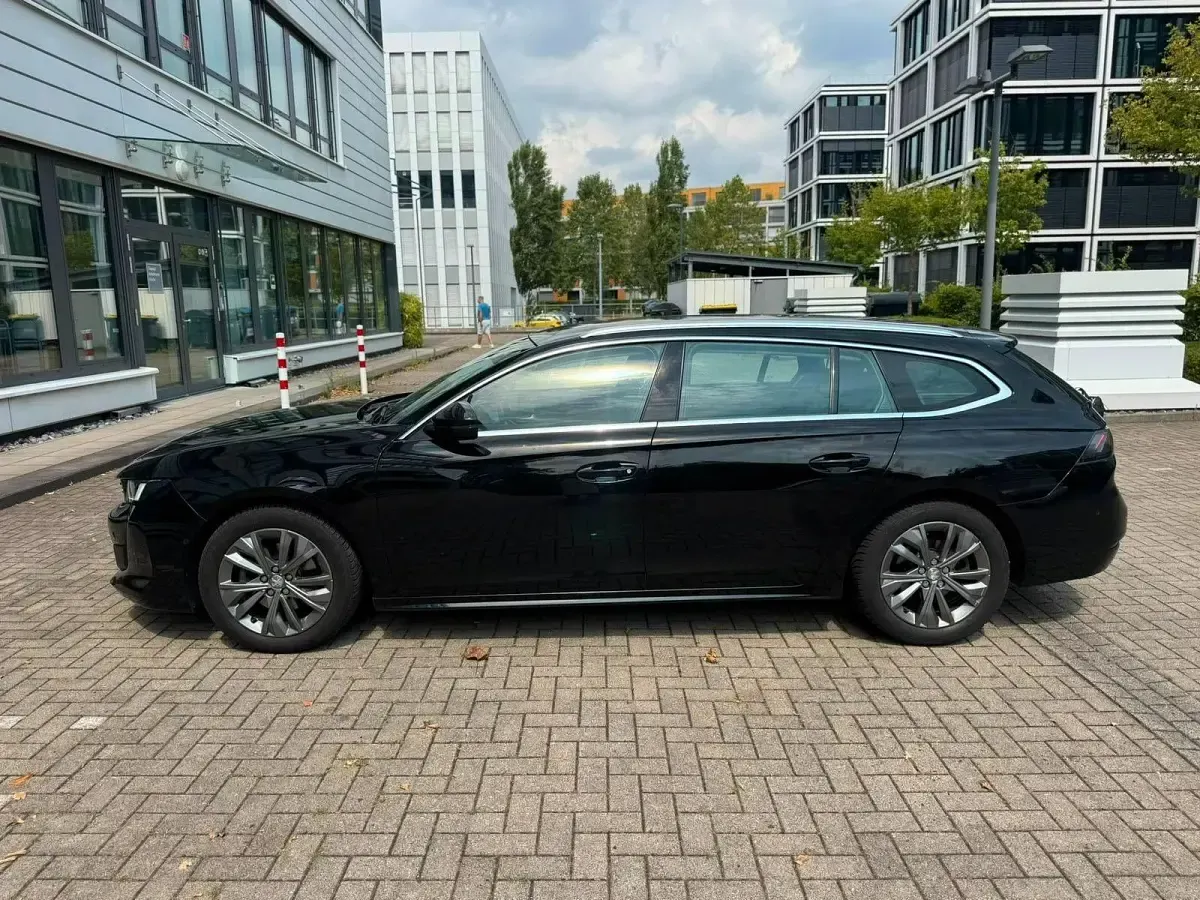 Gebraucht Peugeot 508 SW Allure 181 PS (133 kW) 2019 Schwarz Kombi