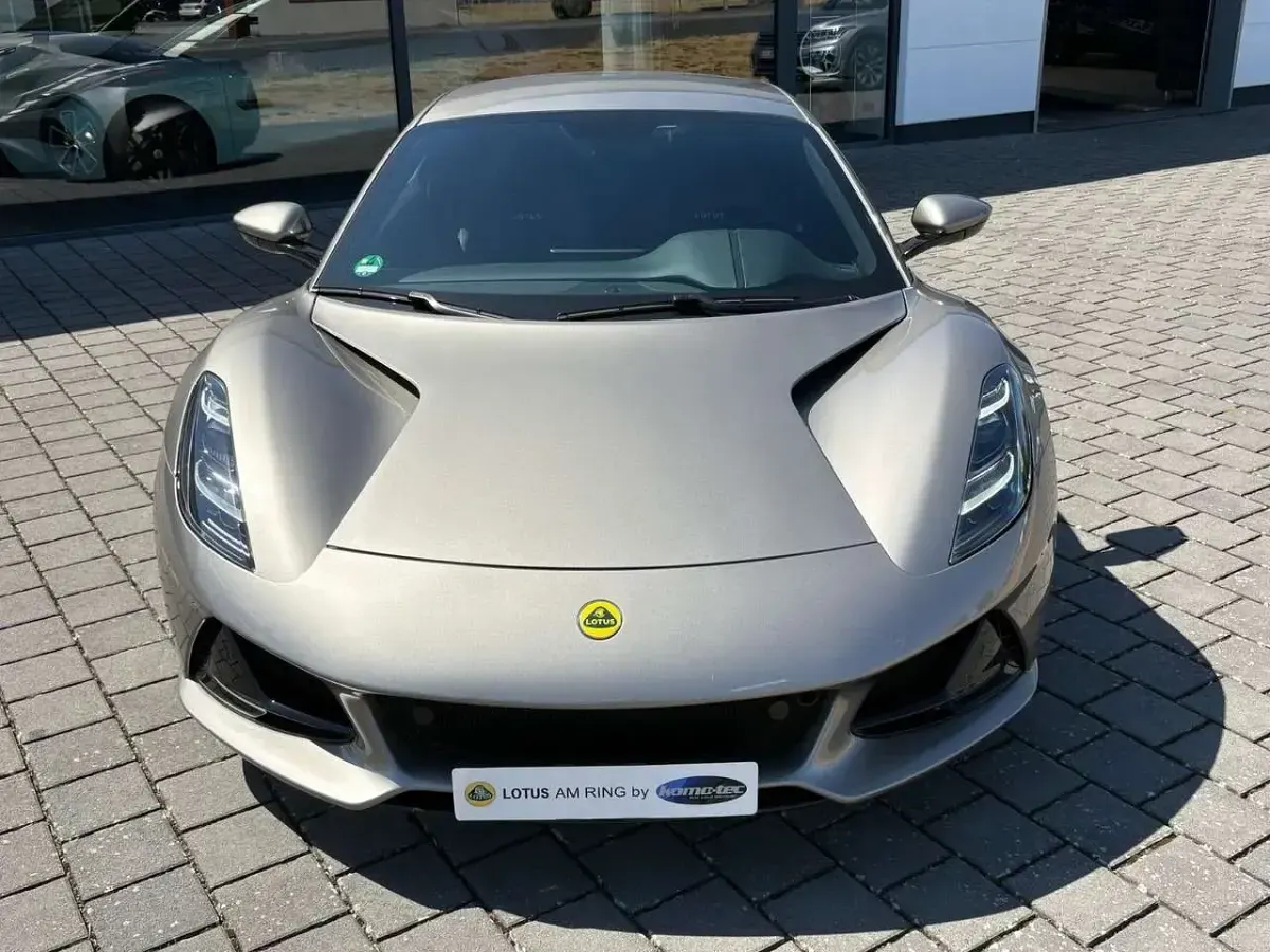 Gebraucht Lotus Emira 405 PS (297 kW) 2023 Nimbus grey met. Coupé