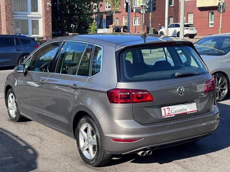 Używany VW Golf Highline 150 KM (110 kW) 2015 Szary SUV