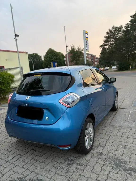 Gebraucht Renault Zoe Life 67 kW (92 PS) 2017 Blau Kleinwagen