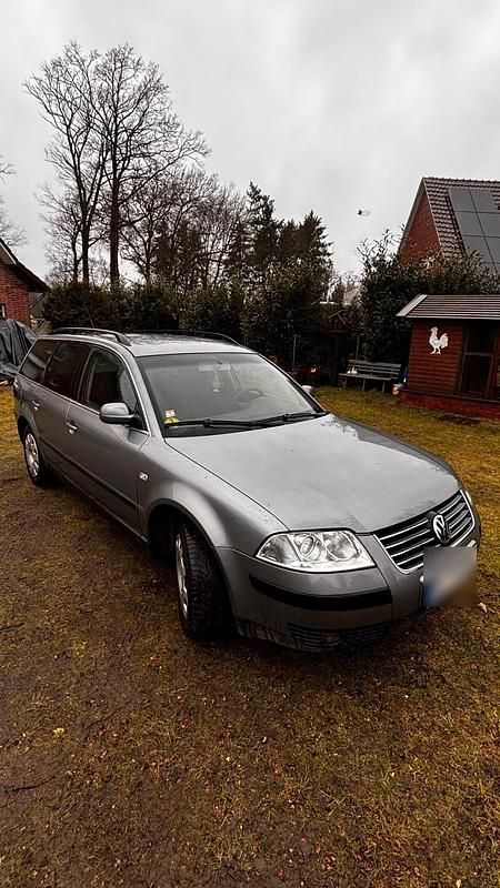 Gebraucht VW Passat 131 PS (96 kW) 2002 Silber Kombi