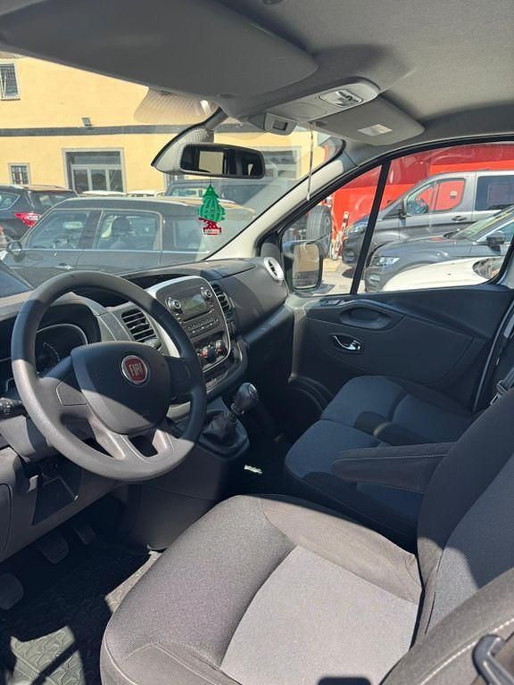 Silber Gebraucht 2019 Fiat Talento Van | 11.700 € (Fairer Preis) - Bild 1/4