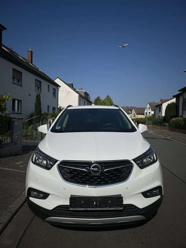Weiß Gebraucht 2017 Opel Mokka X Edition SUV | 10.800 € (Fairer Preis) - Bild 1/4