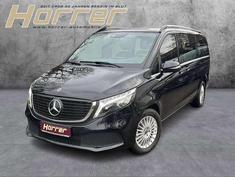 Obsidianschwarz metallic Gebraucht 2024 Mercedes EQV300 Avantgarde Van / Kleinbus | 47.790 € (Superpreis) - Bild 1/4