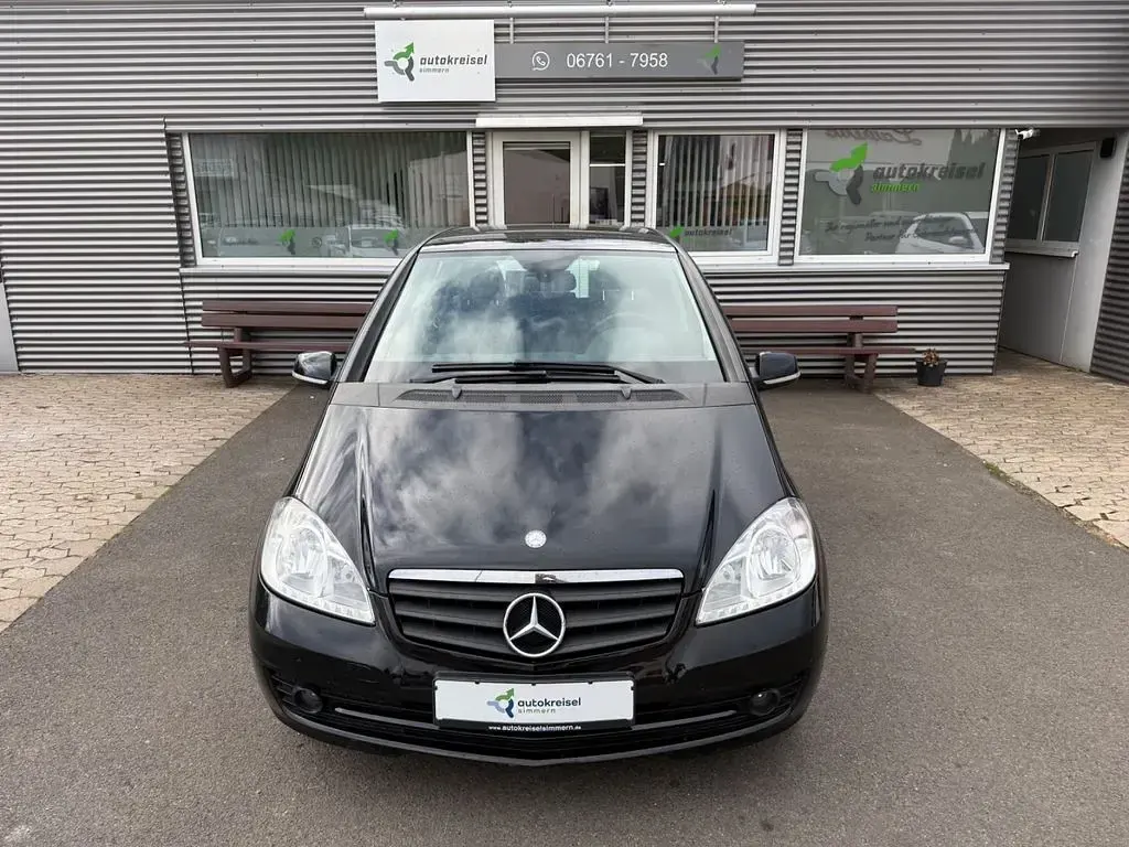 Gebraucht Mercedes A180 116 PS (85 kW) 2009 Schwarz Limousine