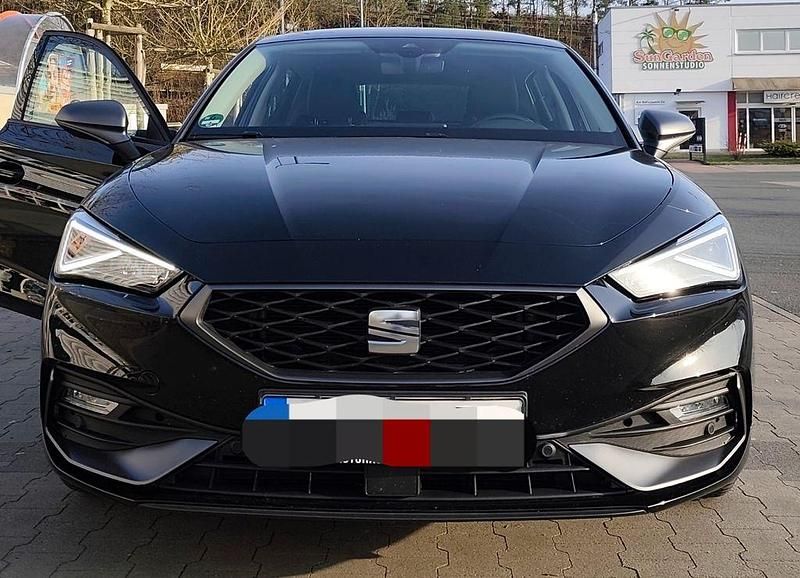 Gebraucht Seat Leon FR 150 PS (110 kW) 2021 Schwarz Limousine