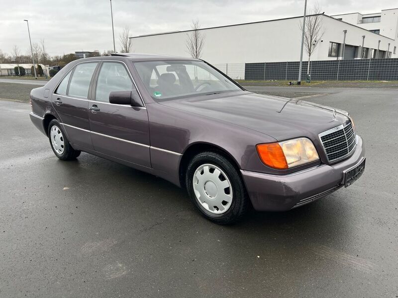 Violet Gebraucht 1992 Mercedes S300 Limousine | 15.490 € - Bild 1/4