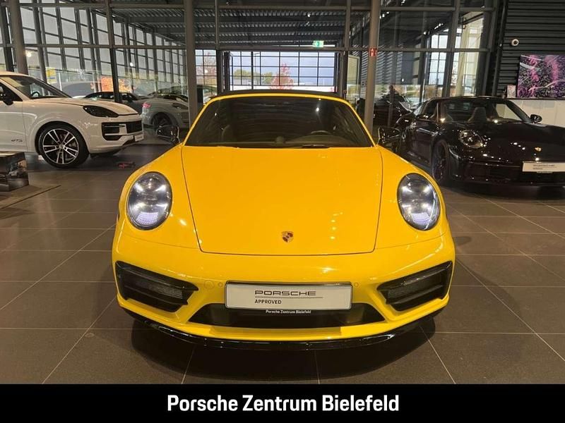 Gebraucht Porsche 992 480 PS (353 kW) 2023 Gelb Coupé