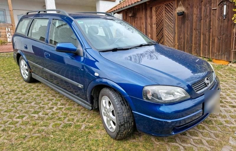 Usata Opel Astra 100 CV (73 kW) 2004 Blu Station wagon